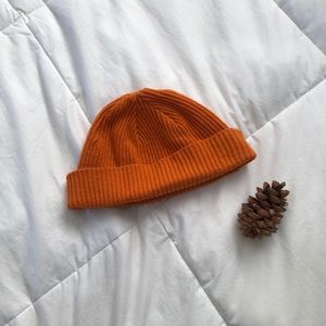 Uniqlo Orange Beanie